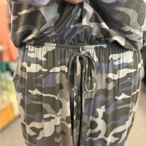 Zenana Ladies Med Camo Romper - Picture 2 of 8